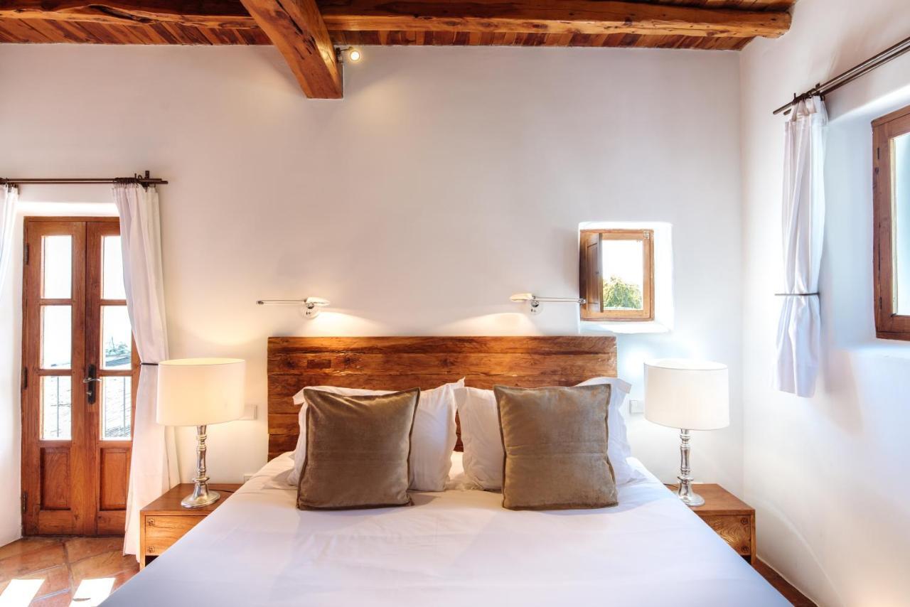 Agroturismo Atzaro Santa Eularia des Riu Exterior photo